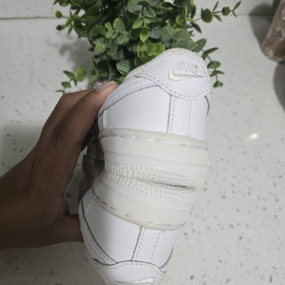 Kids White Sneakers - Picture 5 of 15